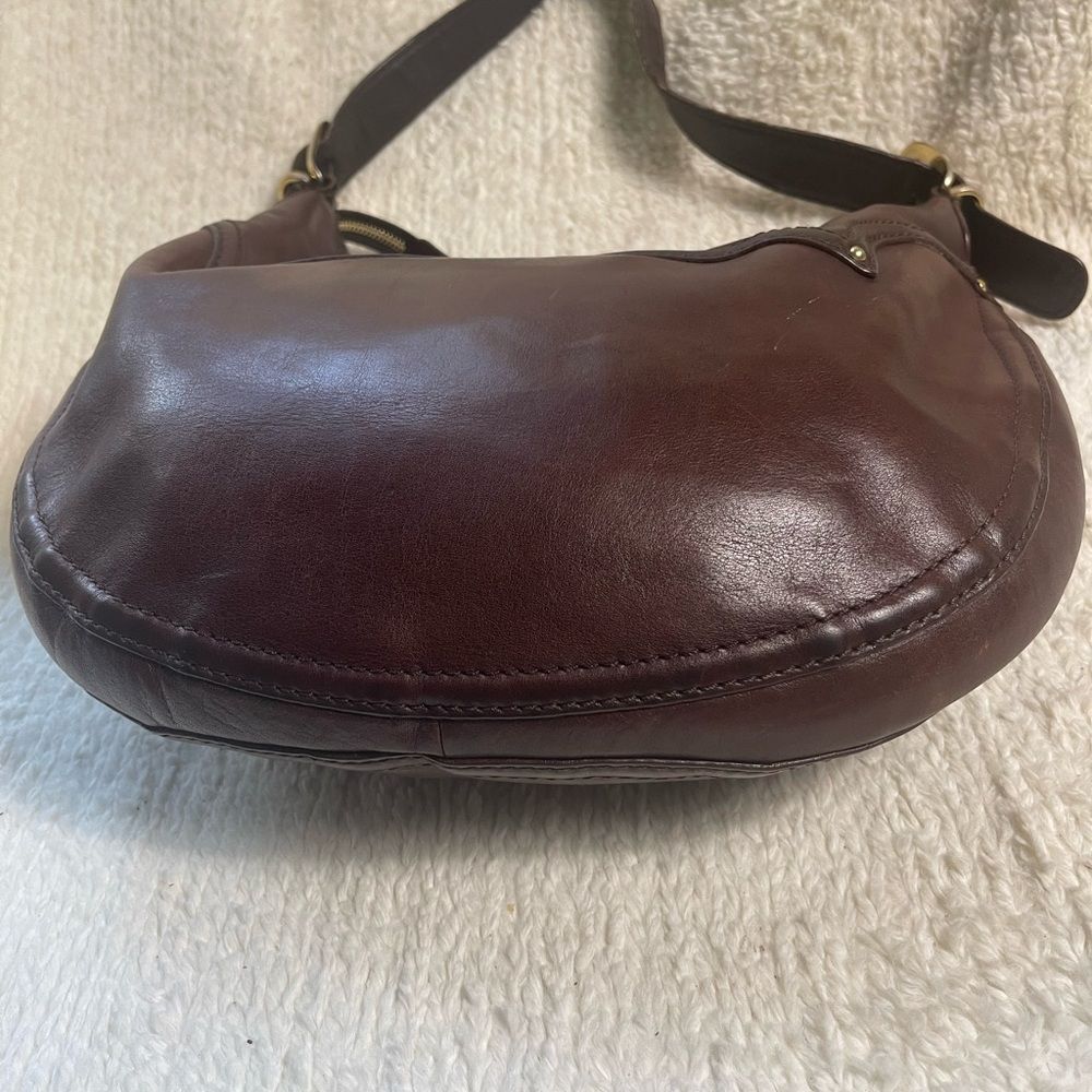 Michael Kors leather dark Brown large hobo bag gold studs accent& hardwares - Picture 7 of 16